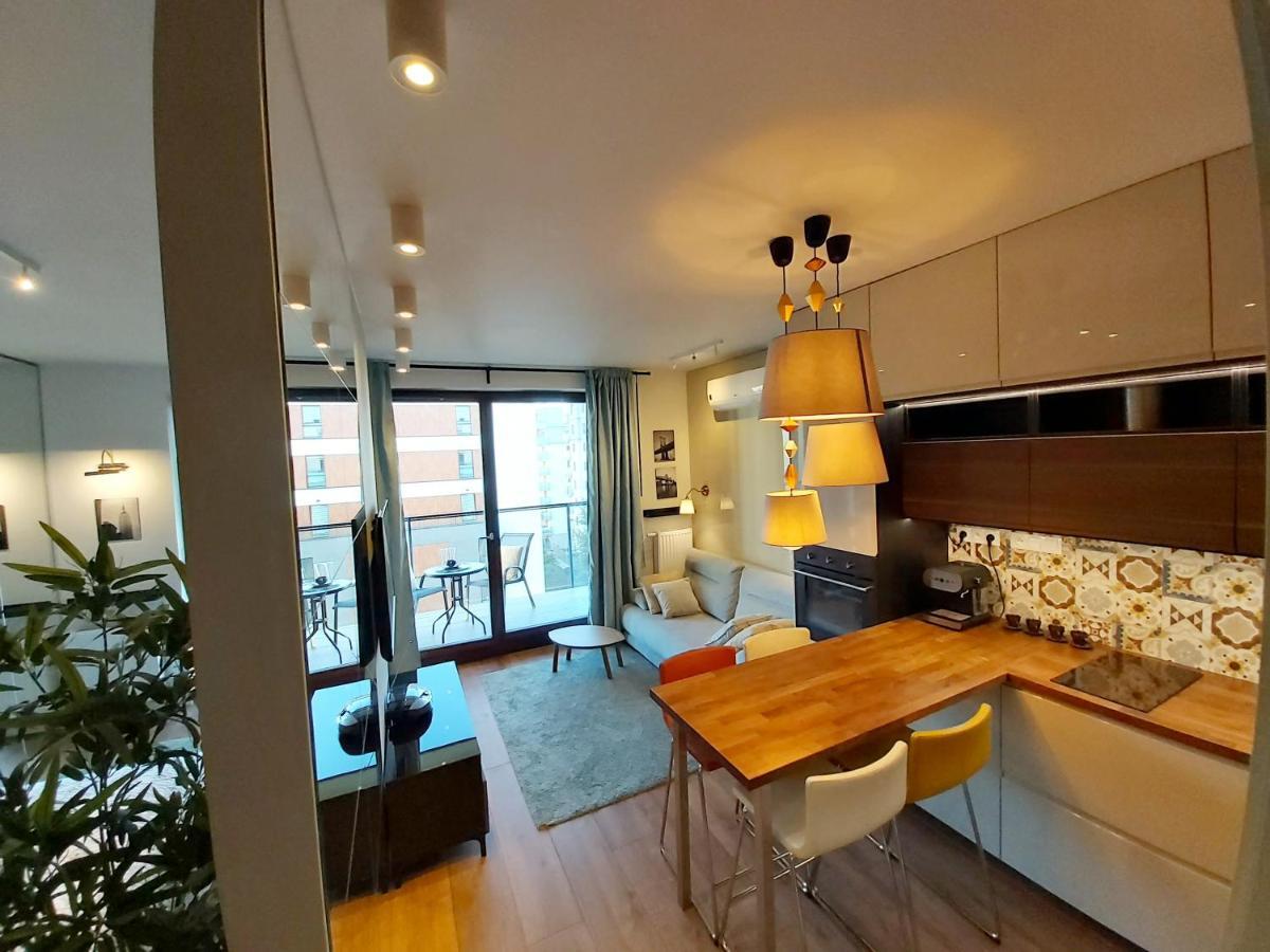 Siedmiogrodzka - Most Handy Location, Aircon & Garage Free Warsawa Bagian luar foto
