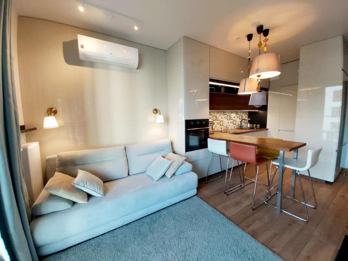 Siedmiogrodzka - Most Handy Location, Aircon & Garage Free Warsawa Bagian luar foto