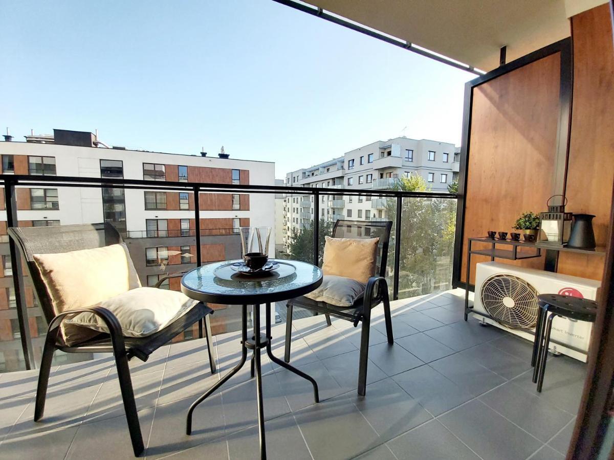 Siedmiogrodzka - Most Handy Location, Aircon & Garage Free Warsawa Bagian luar foto